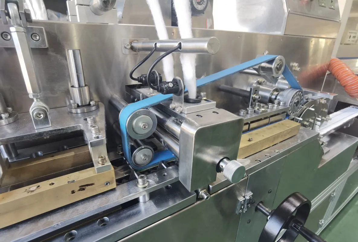 картинка Автоматическая машина для производства ватных палочек от магазина Метасила